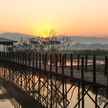 Inle Heritage Stilt Houses ยวามา ภายนอก รูปภาพ