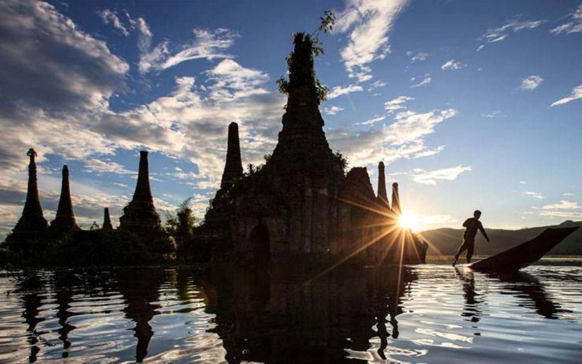 Inle Heritage Stilt Houses ยวามา ภายนอก รูปภาพ